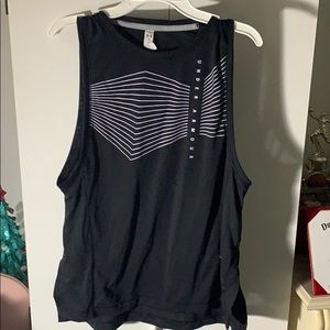 black UA tank top